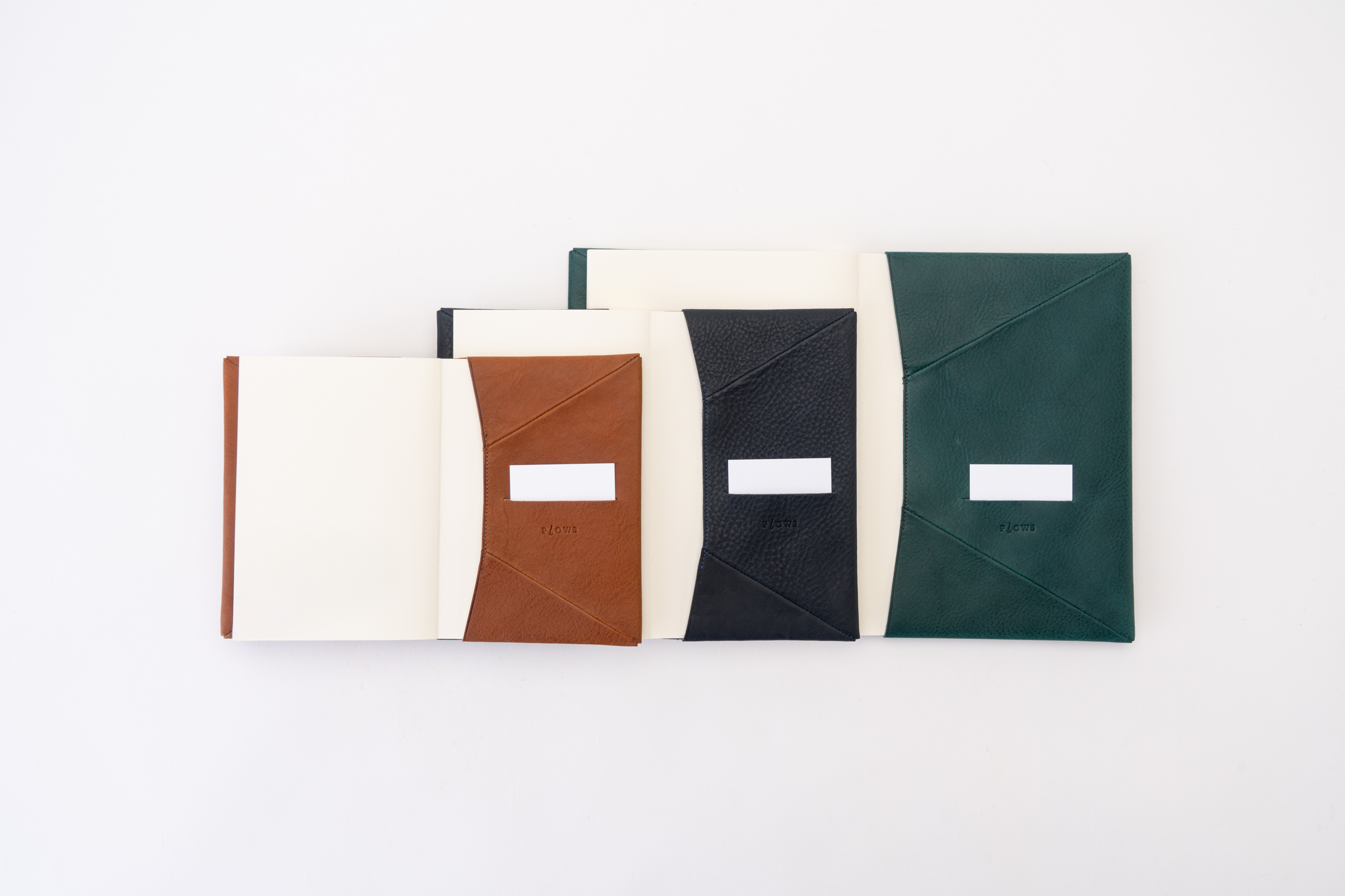 本のようなノートカバー dritto Note cover – PLOWS