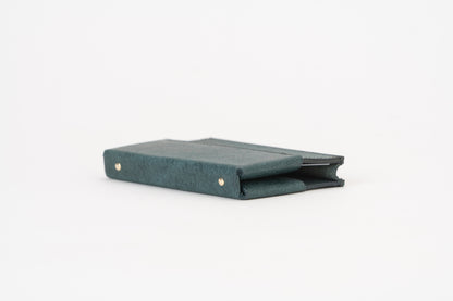 小さく薄い名刺入れ「dritto Card L」