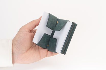 小さく薄い名刺入れ「dritto Card L」