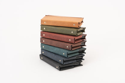 小さく薄い名刺入れ「dritto Card L」